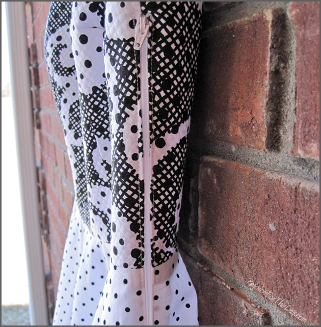 my mid-seam at the zipper even lined up