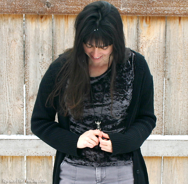 antique style necklace 