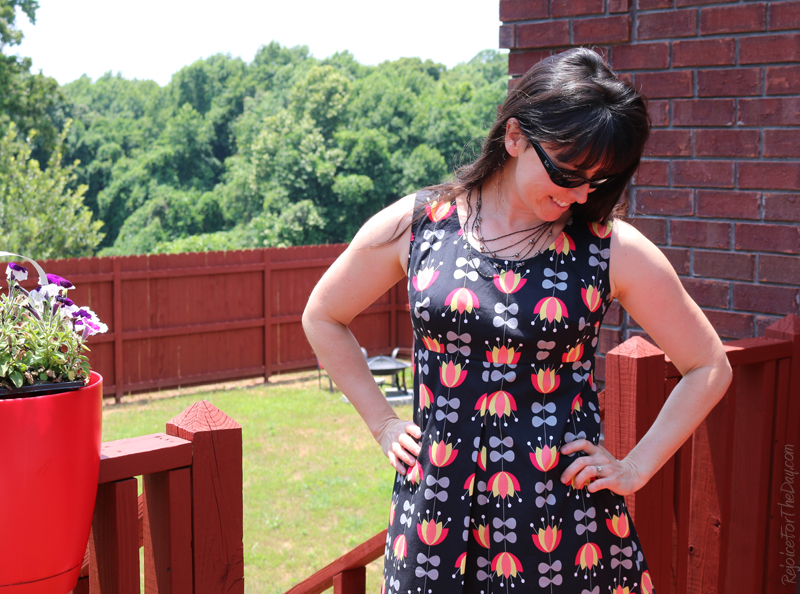 Sew Serendipity Bebe dress