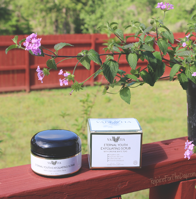 Valentia Exfoliating Scrub